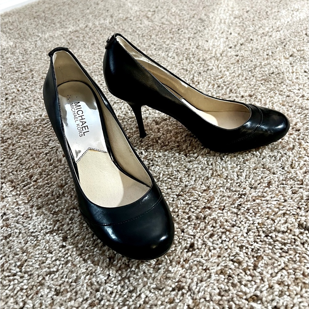 Michael Kors  31/2 inch Stilettos Leather Heels, EUC